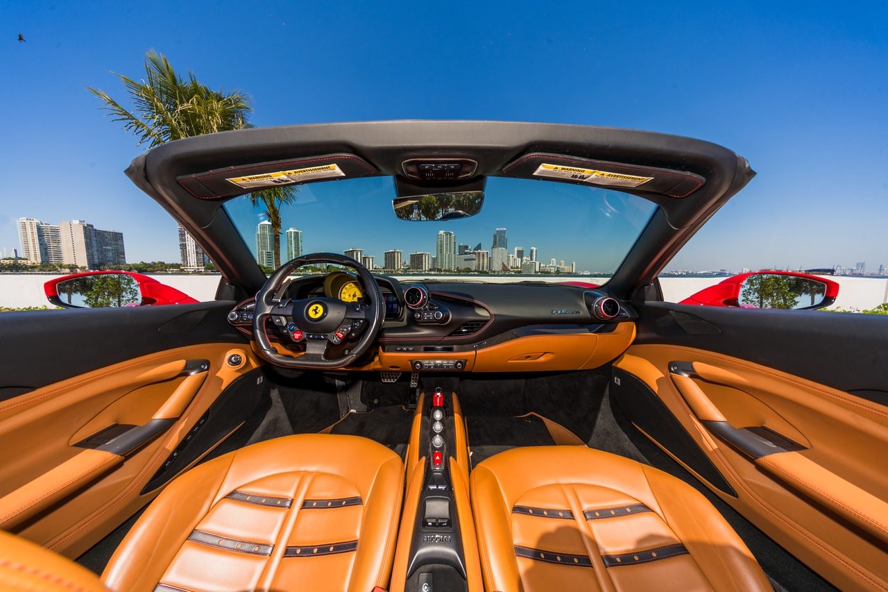 Ferrari F8 Tributo Spider — photo 6