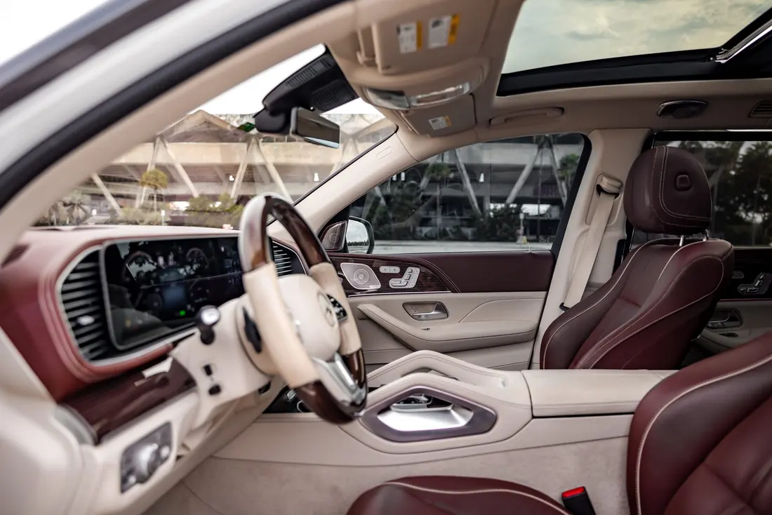 Mercedes-Benz GLS600 Maybach - photo 6