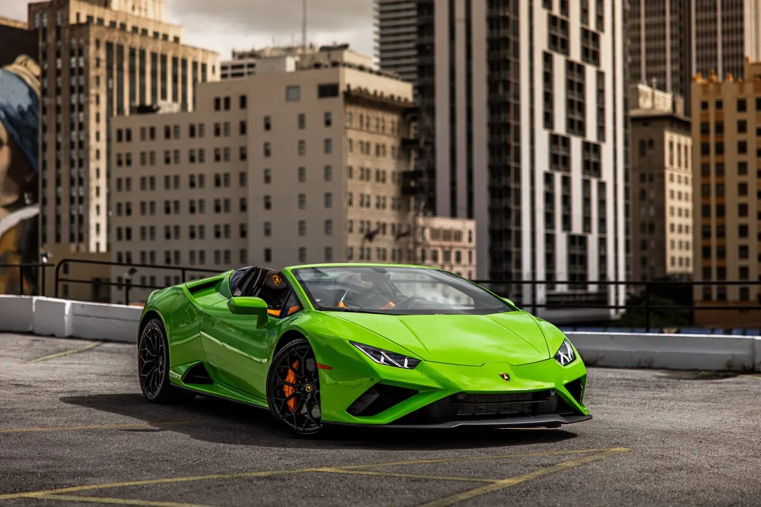 Lamborghini Huracan - photo 2